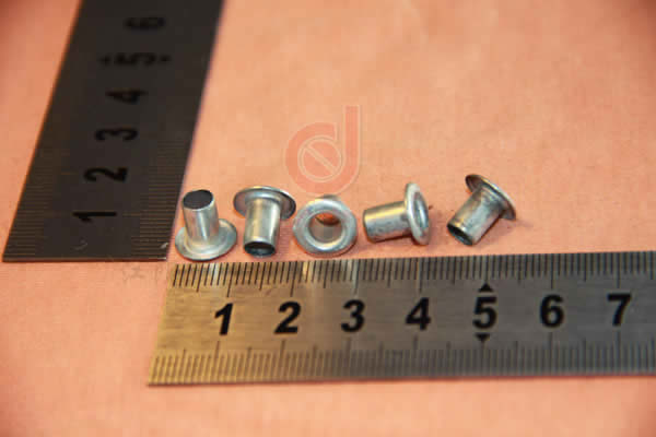 4.9太阳帽割草机油门线